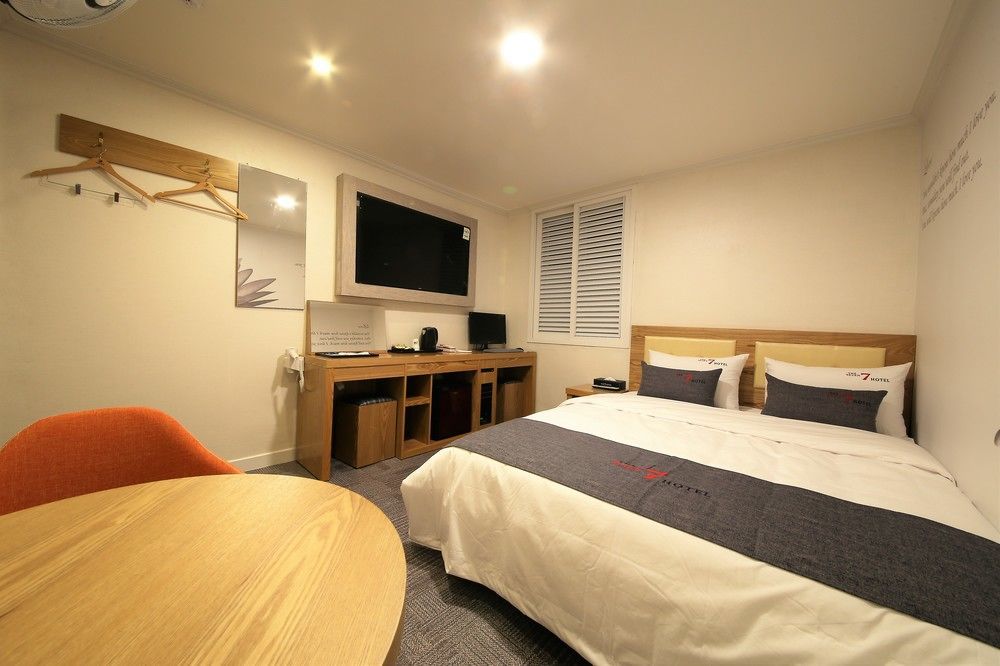 The 7 Hotel Pohang Eksteriør bilde
